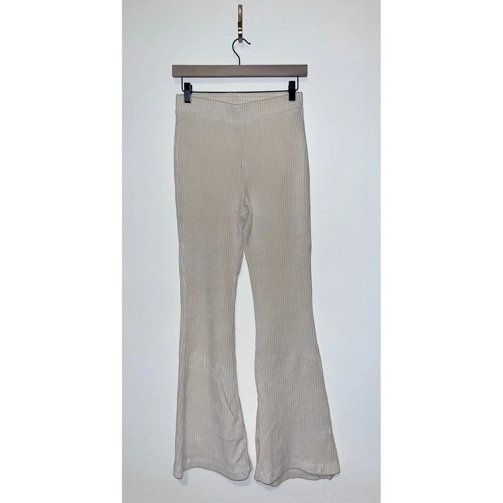 Aerie‎ Cream Corduroy Ribbed High Waisted Flare Lounge Pants Small Short
